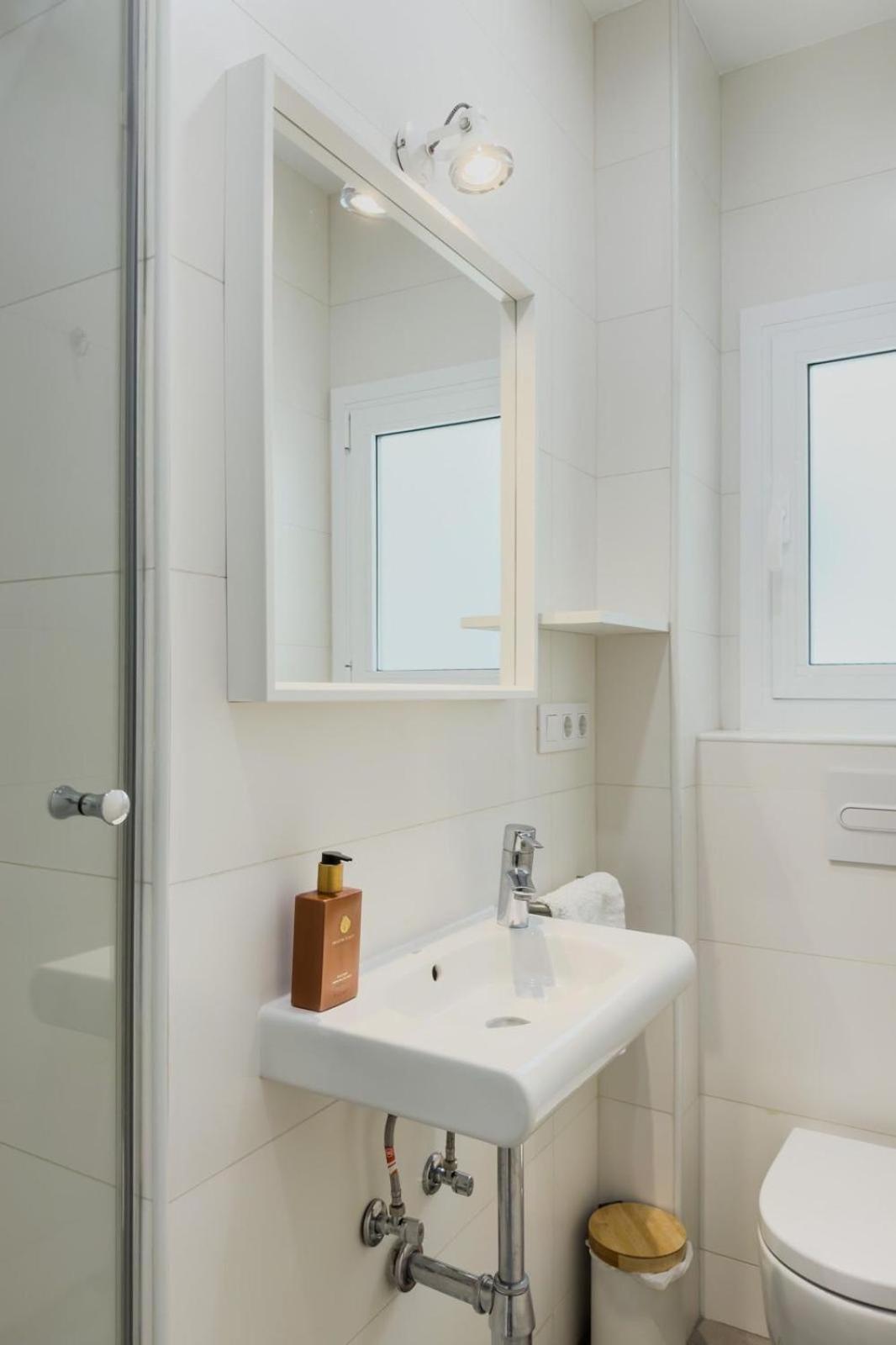 Barcelona Aura Apartments L’Hospitalet de Llobregat Zewnętrze zdjęcie